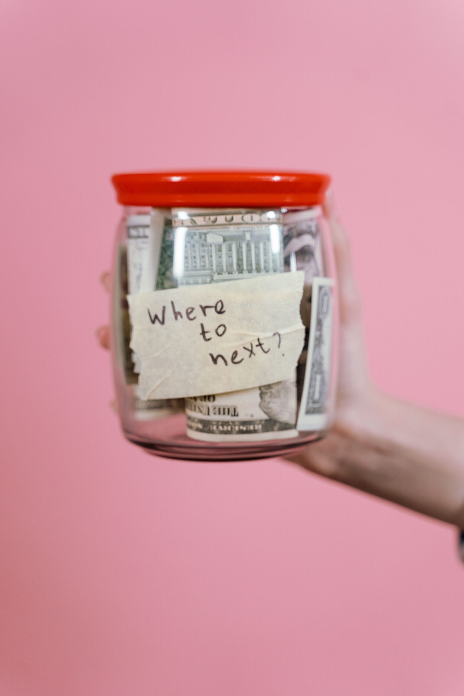budget travel tips for expensive cities in the USA