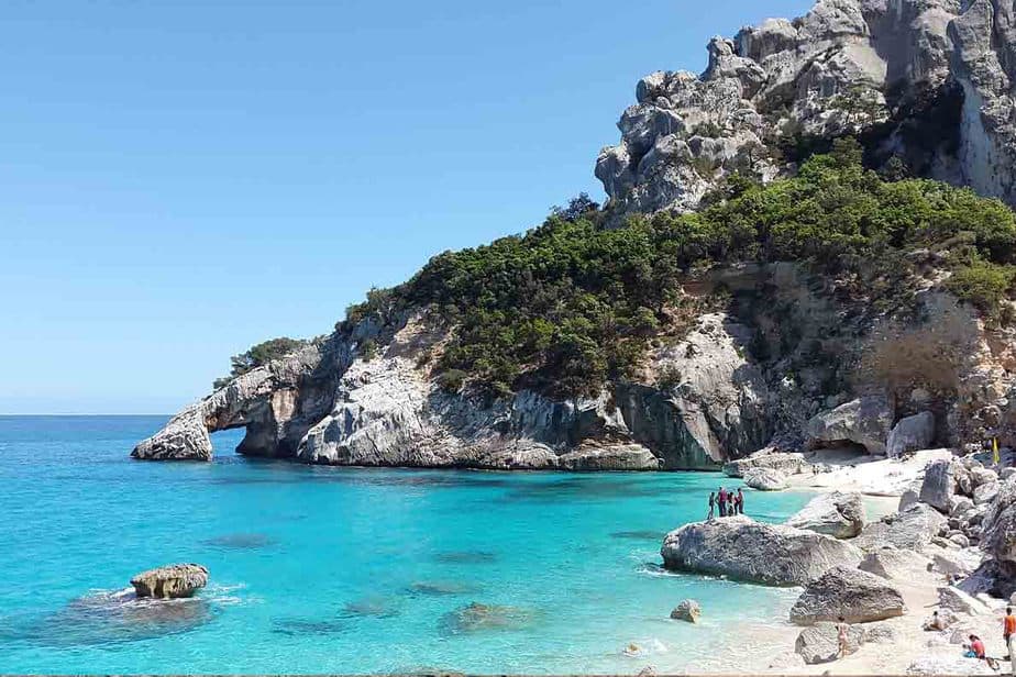 Warmest Places to Visit in February